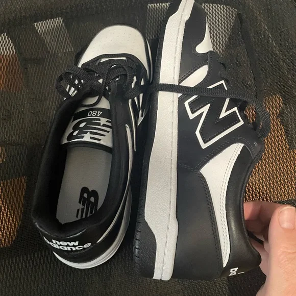 New Balance 480 Men's Black and White Sneakers - Picture 8 of 11